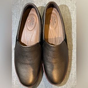 BRAND NEW Clarks Shaylin Ave Bronze  Leather Loafers Size 6.5M
